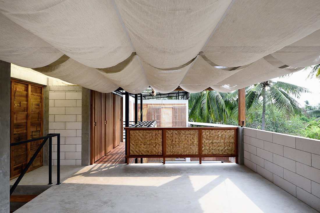 The winning project of The Living Space in the 2020 INDE.Awards, Expandable House by Urban-Rural Systems (Future Cities Laboratory, Singapore-ETH centre). Photography by Carlina Teteris & Dio Guna Putra.