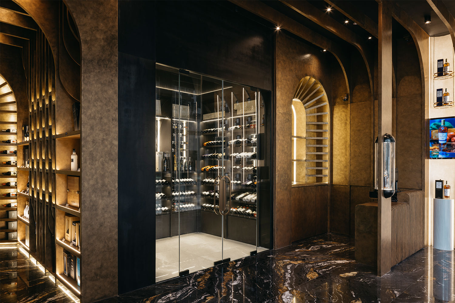 OAKLEY® OPENS STORE IN SINGAPORE, MARINA BAY SANDS – LUXURY ASIA, PREMIUM  TRAVEL, LIFESTYLE, TECH, WINE & DINE MAGAZINE